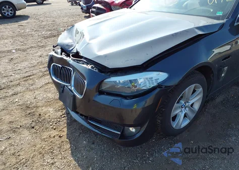 2013 BMW 528 Xi из США, поврежденный, VIN WBAXH5C58DD110172